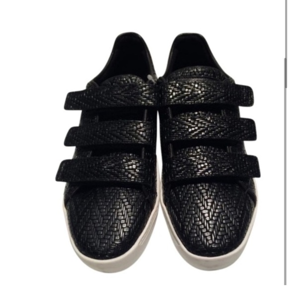 Women’s RAG & BONE woven black leather Velcro sneakers- Size 7 - Picture 1 of 13